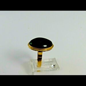 Vintage Mid-Century Nephrite Jade Cabochon 14K Yellow Gold Ring